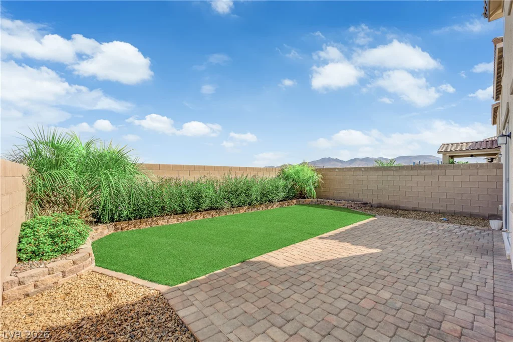 2406 Bellinzona, Henderson, NV 89044