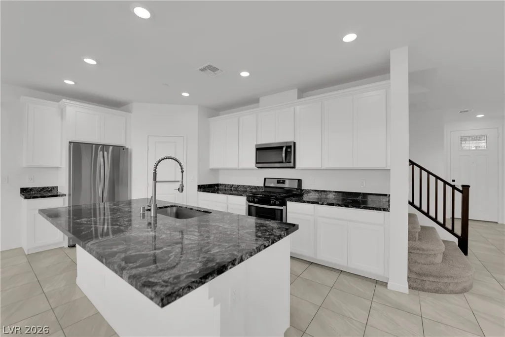 2406 Bellinzona, Henderson, NV 89044
