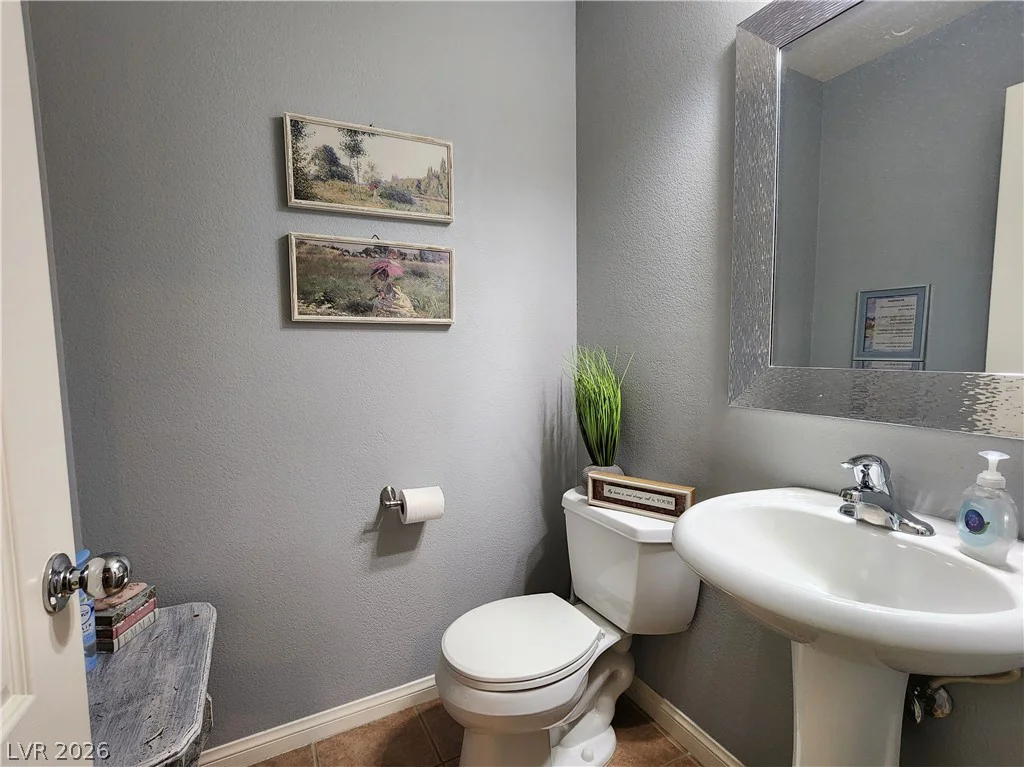 10549 Gibbous Moon, Las Vegas, NV 89129