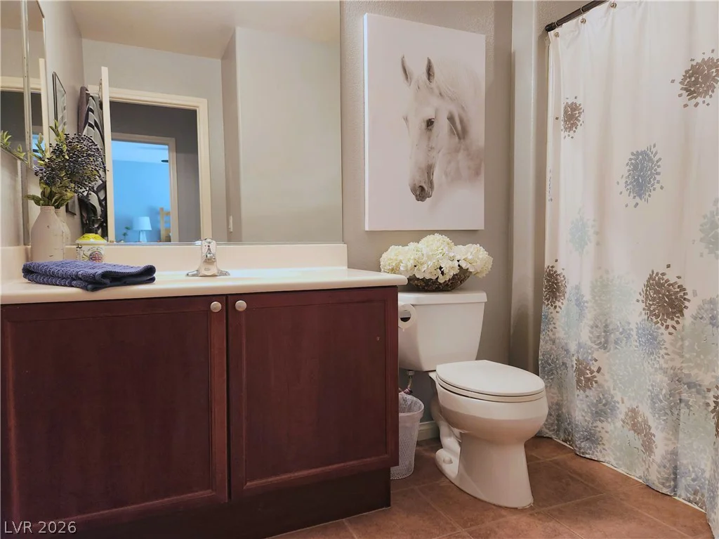 10549 Gibbous Moon, Las Vegas, NV 89129