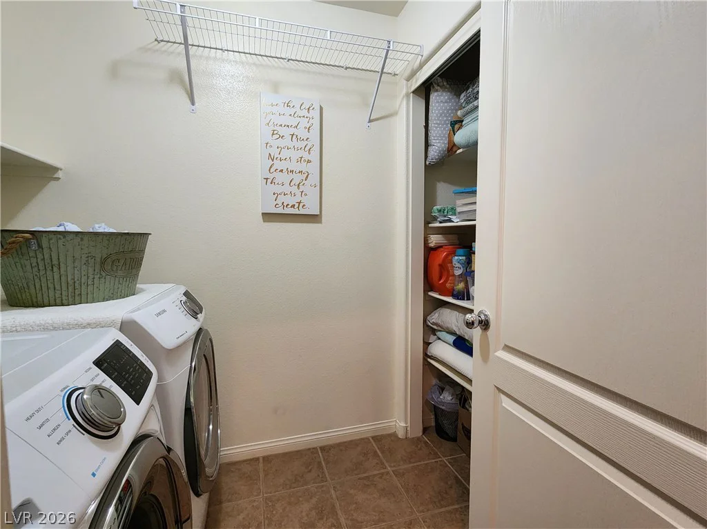 10549 Gibbous Moon, Las Vegas, NV 89129