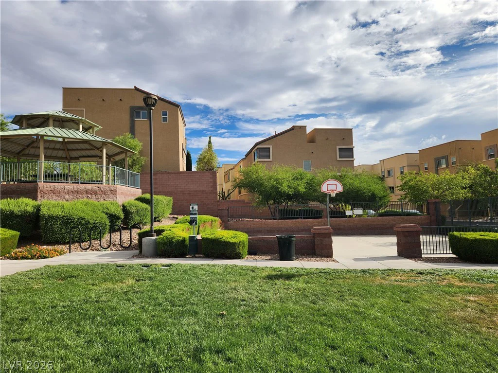 10549 Gibbous Moon, Las Vegas, NV 89129