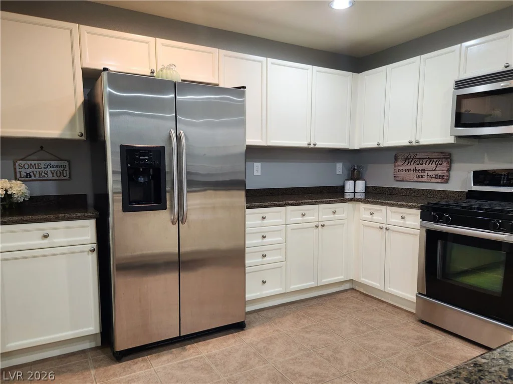 10549 Gibbous Moon, Las Vegas, NV 89129