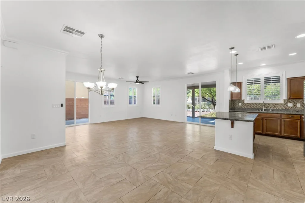 7109 Weavers, North Las Vegas, NV 89084