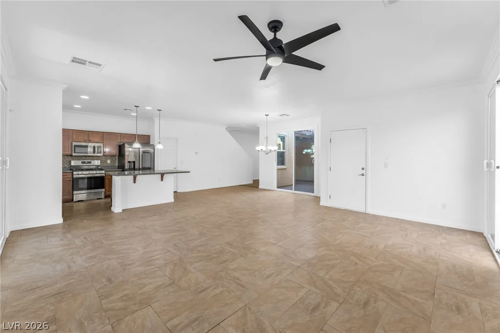 7109 Weavers, North Las Vegas, NV 89084