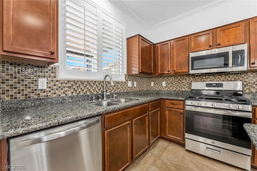 7109 Weavers, North Las Vegas, NV 89084