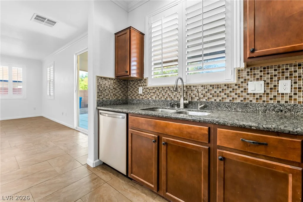 7109 Weavers, North Las Vegas, NV 89084