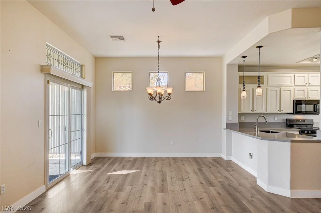 10406 Cogswell, Las Vegas, NV 89134