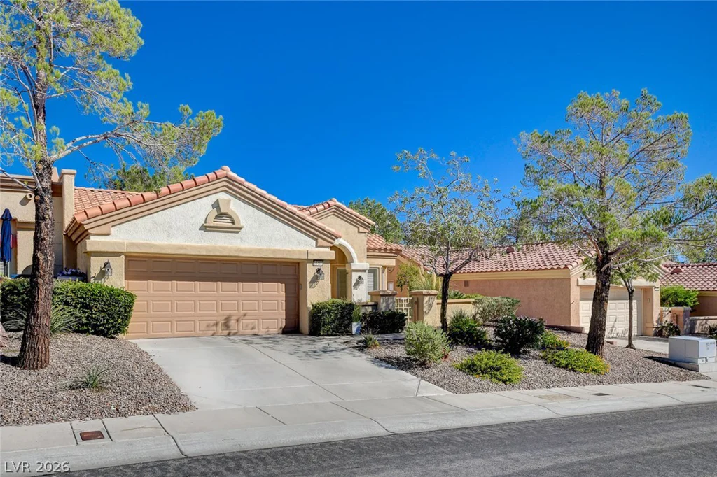 10406 Cogswell, Las Vegas, NV 89134