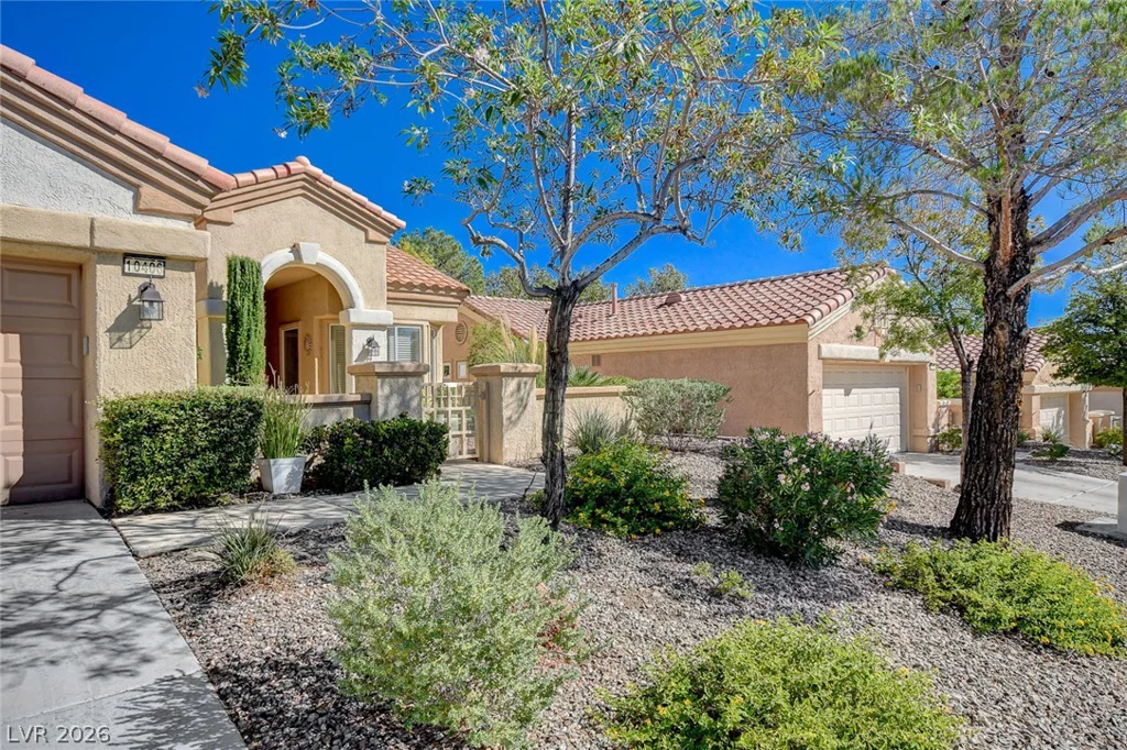 10406 Cogswell, Las Vegas, NV 89134