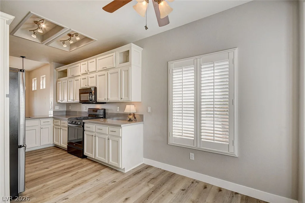 10406 Cogswell, Las Vegas, NV 89134