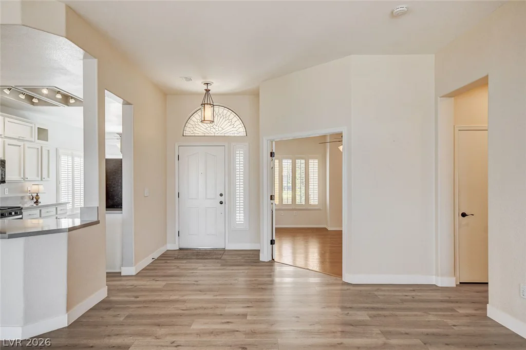 10406 Cogswell, Las Vegas, NV 89134