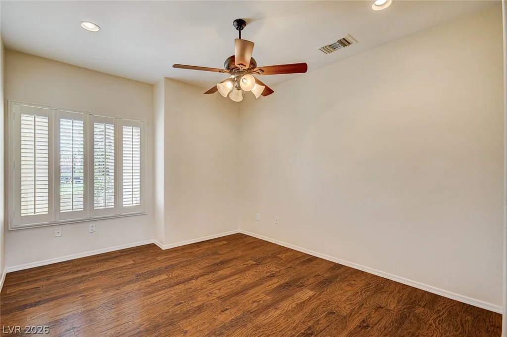 10406 Cogswell, Las Vegas, NV 89134