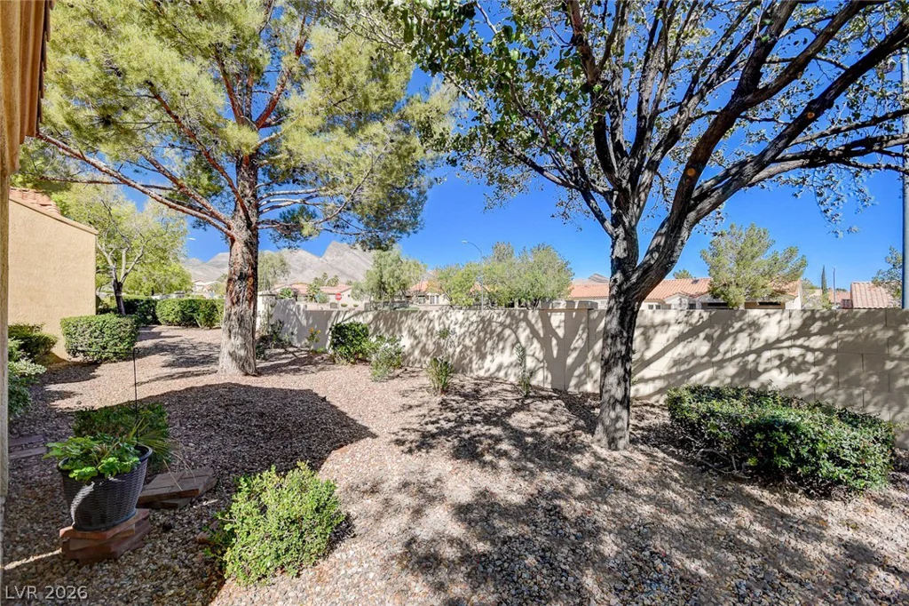 10406 Cogswell, Las Vegas, NV 89134