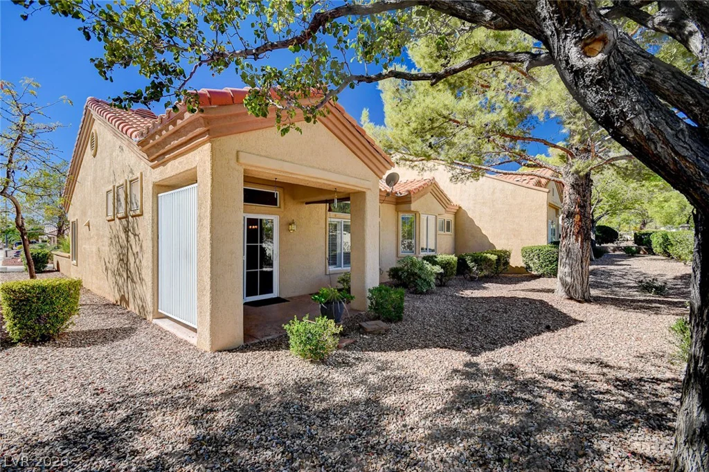 10406 Cogswell, Las Vegas, NV 89134