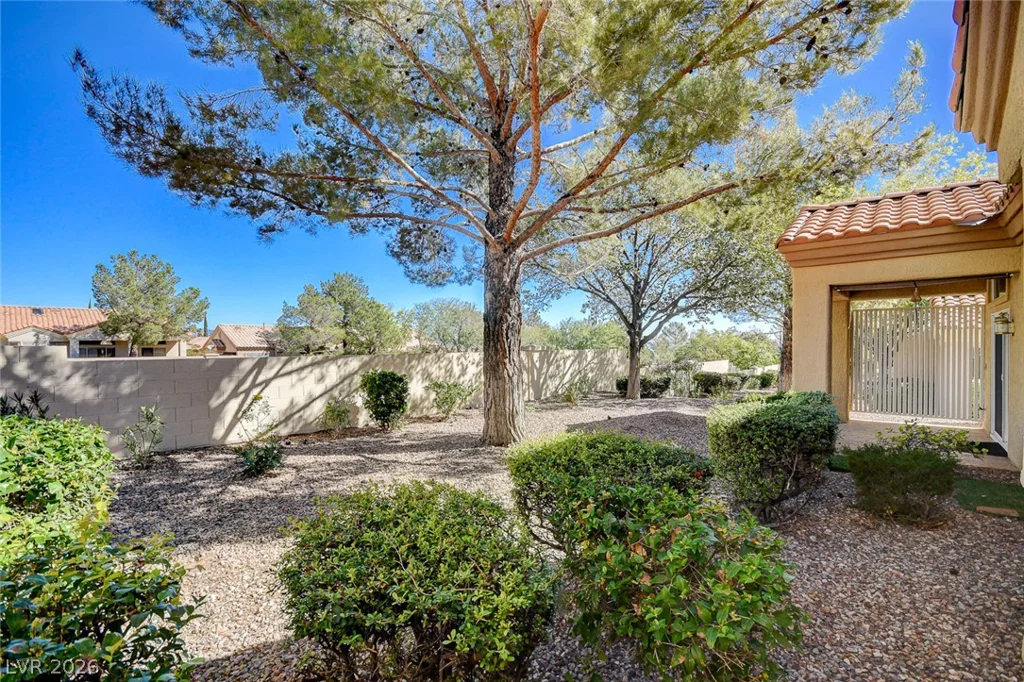 10406 Cogswell, Las Vegas, NV 89134