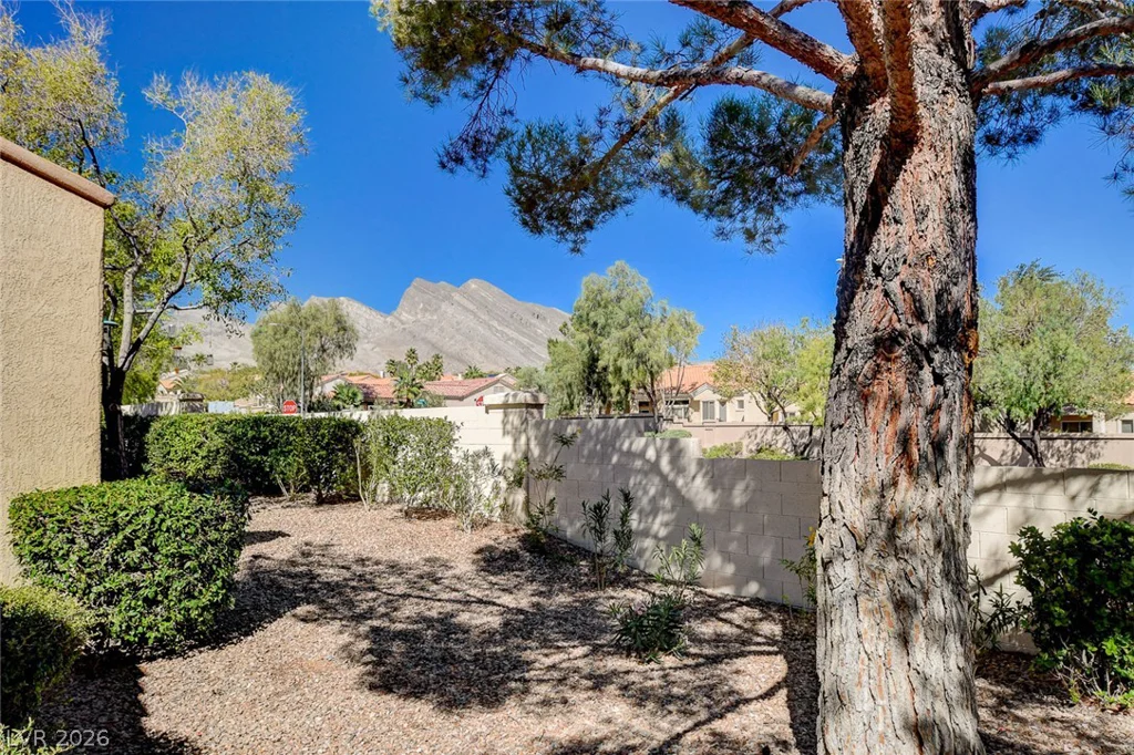 10406 Cogswell, Las Vegas, NV 89134