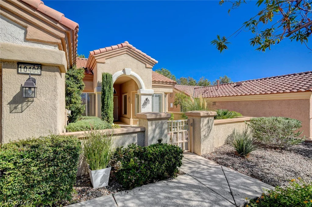 10406 Cogswell, Las Vegas, NV 89134
