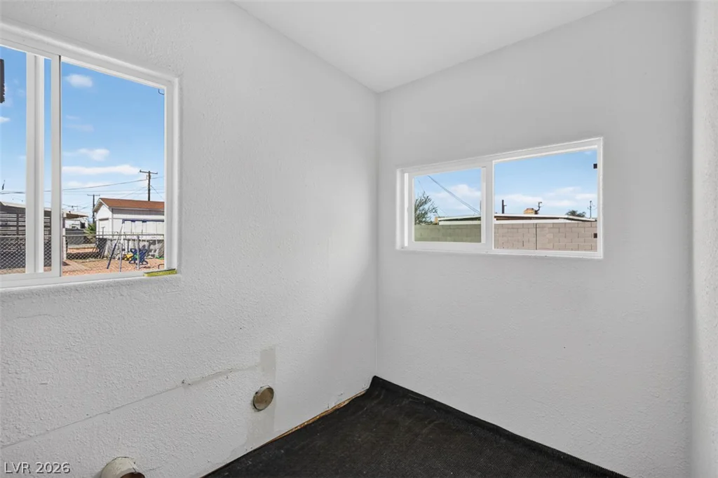 118 Maple, Henderson, NV 89015