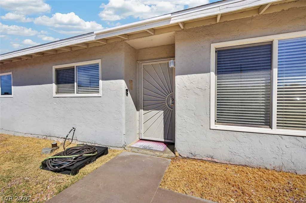 118 Maple, Henderson, NV 89015