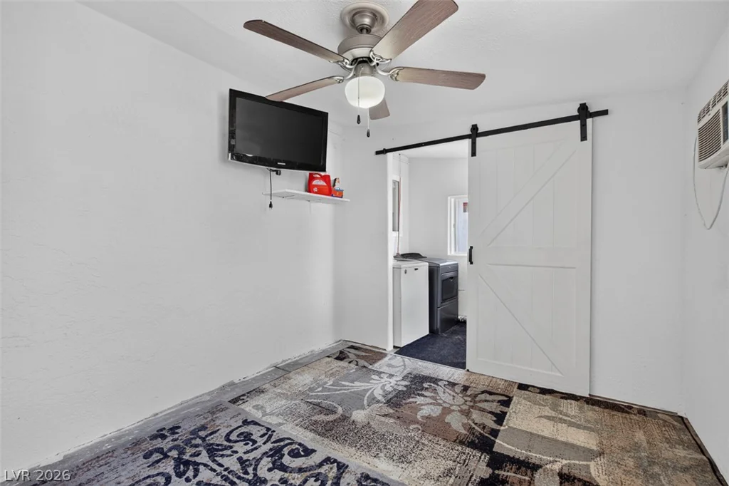 118 Maple, Henderson, NV 89015