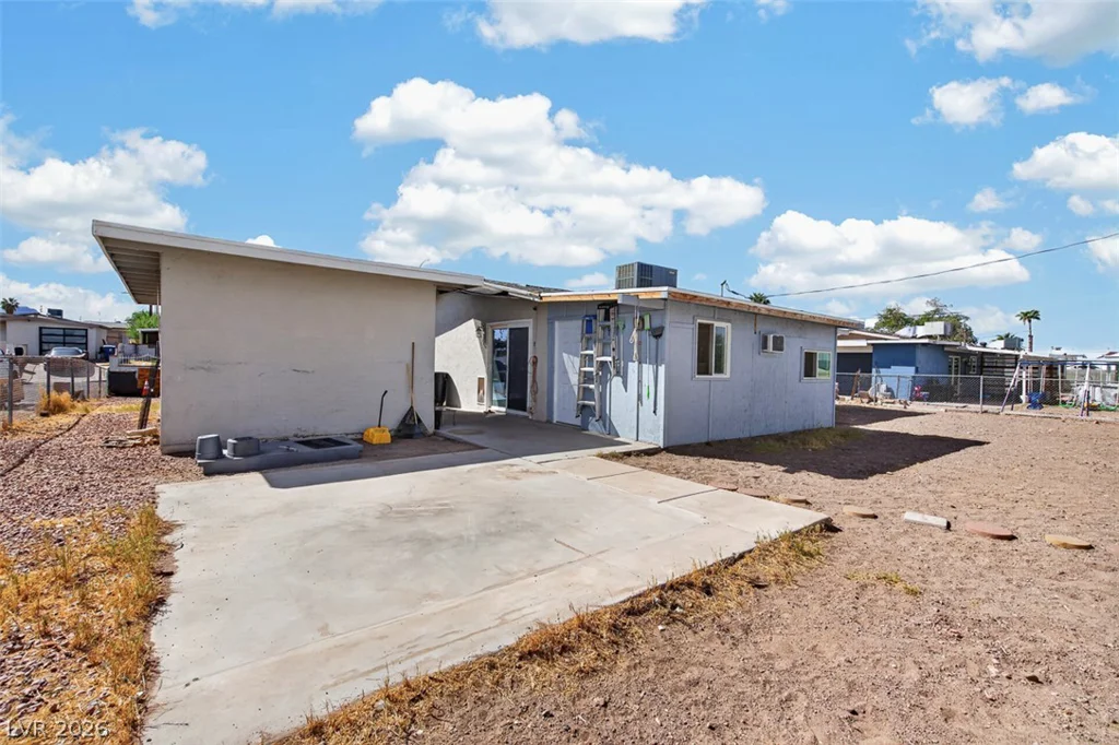 118 Maple, Henderson, NV 89015