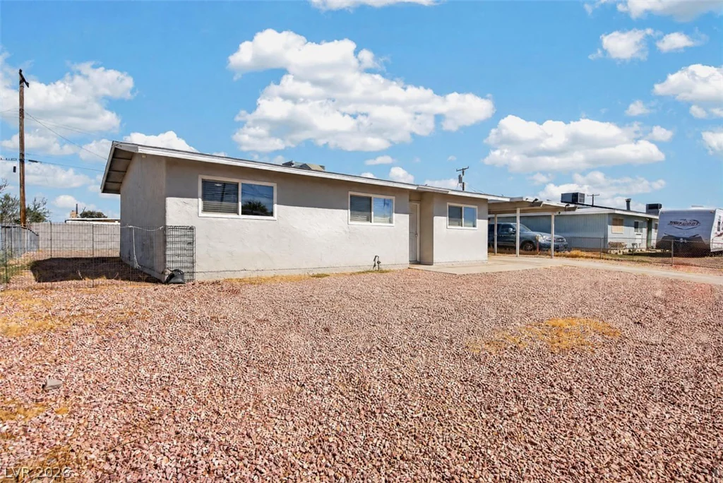 118 Maple, Henderson, NV 89015