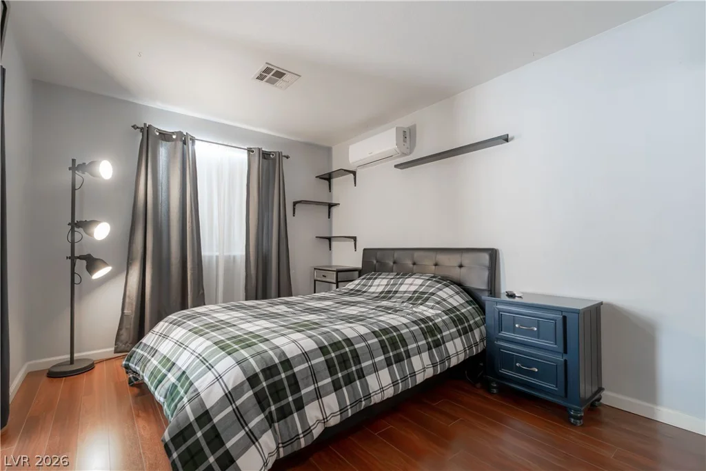 7578 Hope Valley, Las Vegas, NV 89139