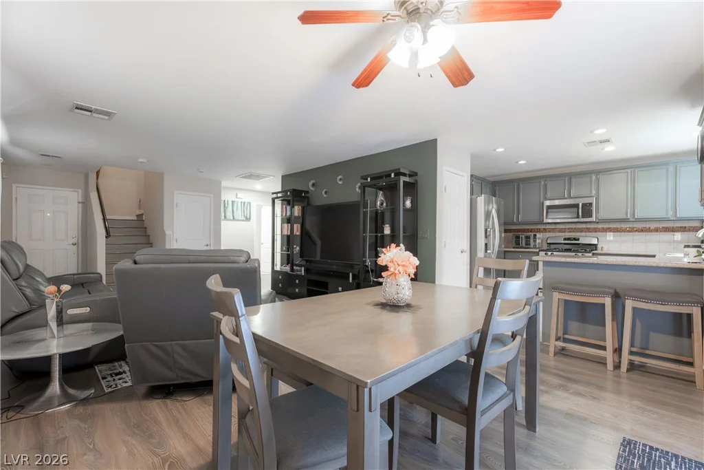 7578 Hope Valley, Las Vegas, NV 89139
