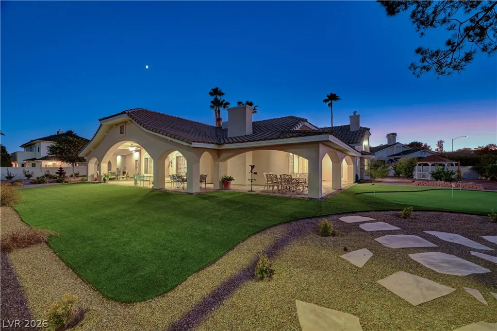 2000 Alexa Breanne, Las Vegas, NV 89117