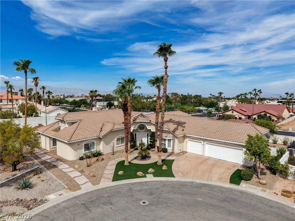 2000 Alexa Breanne, Las Vegas, NV 89117