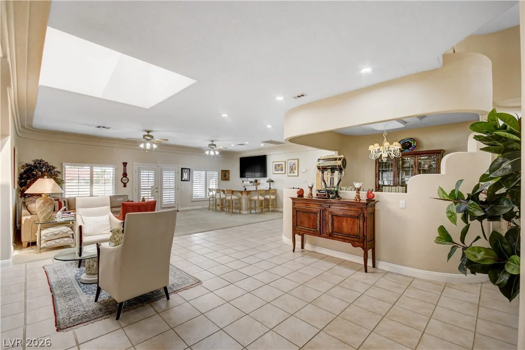 2000 Alexa Breanne, Las Vegas, NV 89117