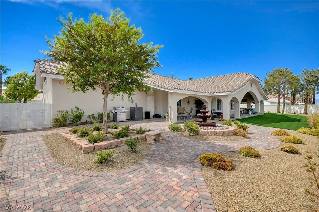 2000 Alexa Breanne, Las Vegas, NV 89117