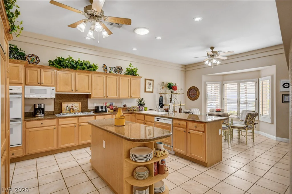 2000 Alexa Breanne, Las Vegas, NV 89117