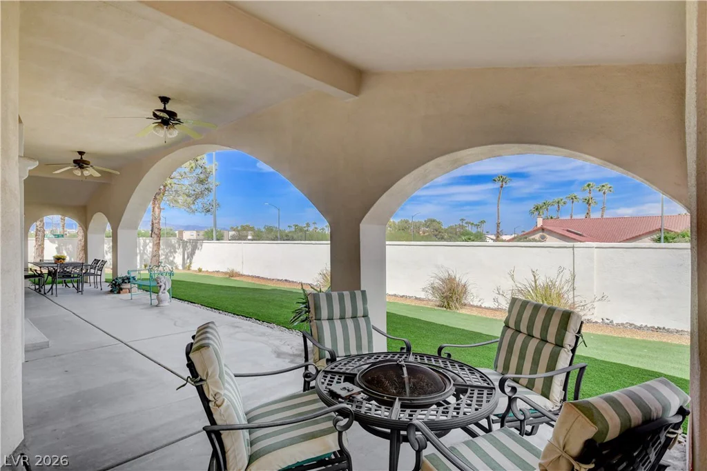 2000 Alexa Breanne, Las Vegas, NV 89117