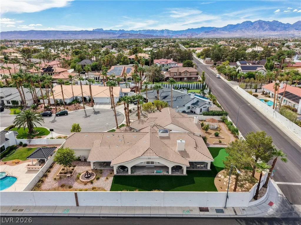 2000 Alexa Breanne, Las Vegas, NV 89117