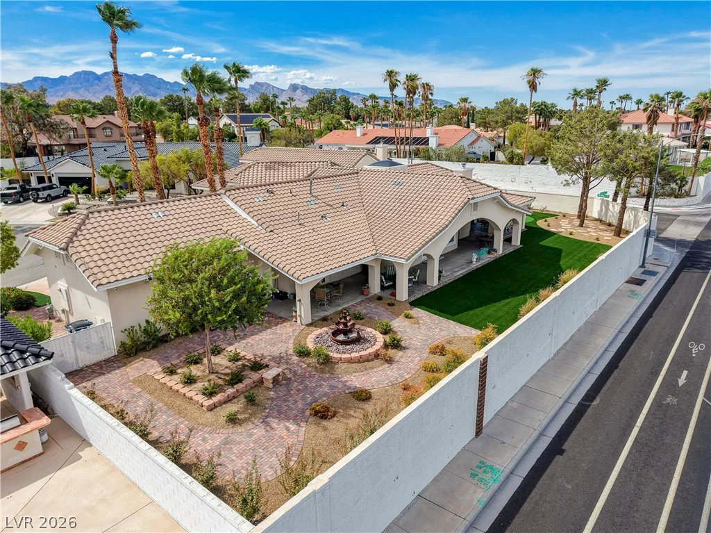 2000 Alexa Breanne, Las Vegas, NV 89117