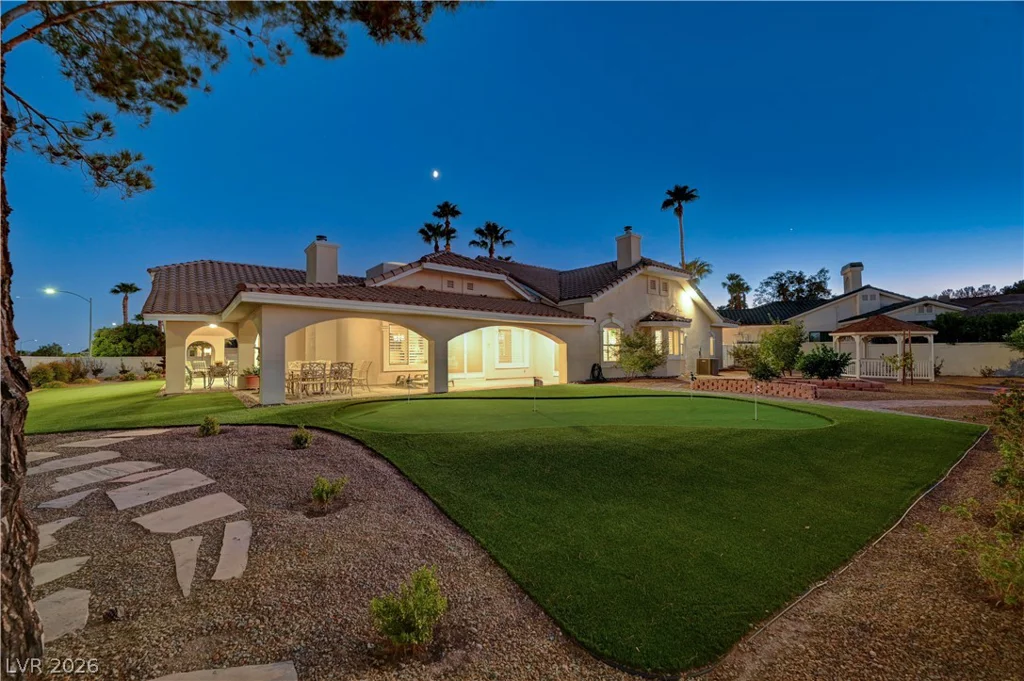 2000 Alexa Breanne, Las Vegas, NV 89117
