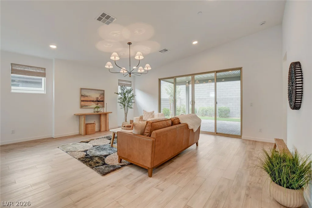 10151 Evergreen Pine, Las Vegas, NV 89166