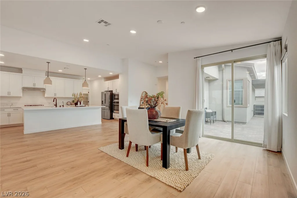 10151 Evergreen Pine, Las Vegas, NV 89166