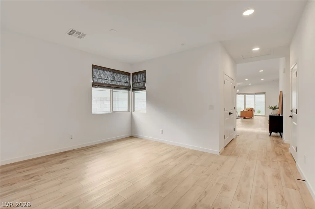 10151 Evergreen Pine, Las Vegas, NV 89166
