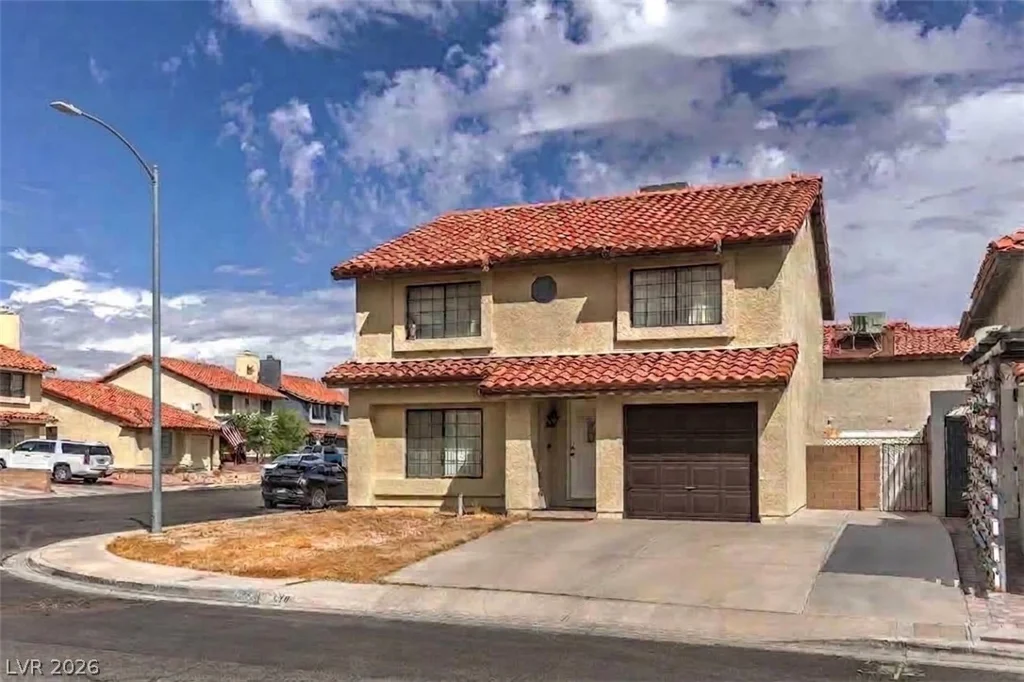 6728 Wenatchee, Las Vegas, NV 89107