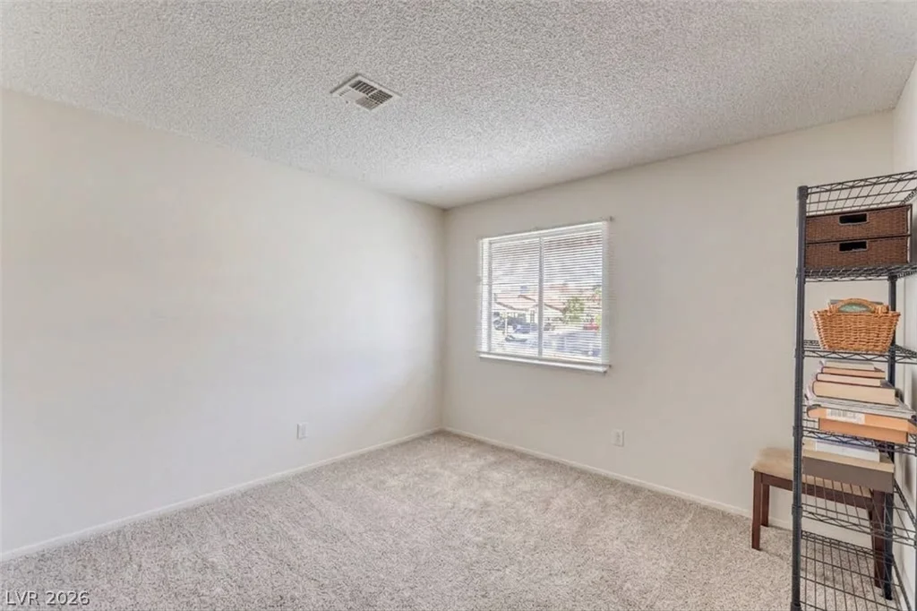 6728 Wenatchee, Las Vegas, NV 89107