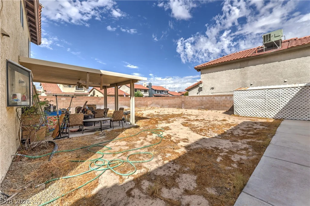 6728 Wenatchee, Las Vegas, NV 89107