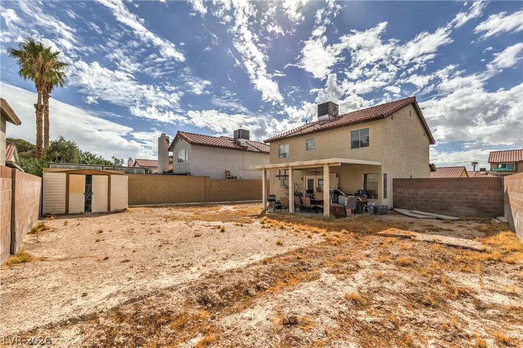 6728 Wenatchee, Las Vegas, NV 89107