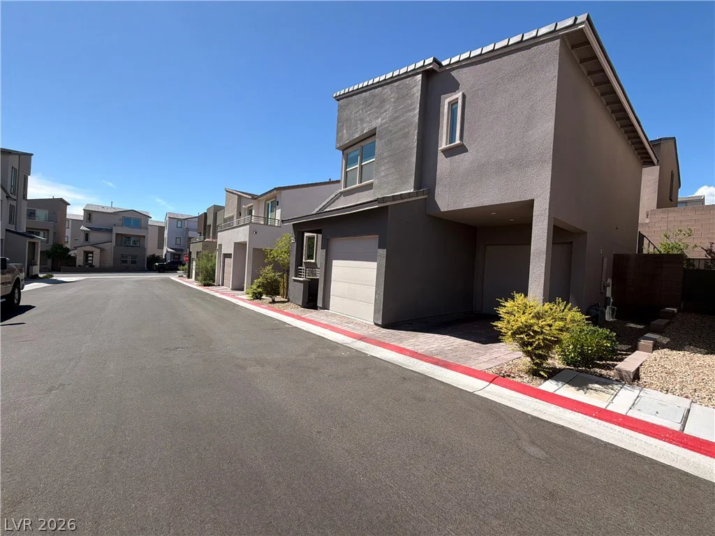 655 Angel Aura, Las Vegas, NV 89138