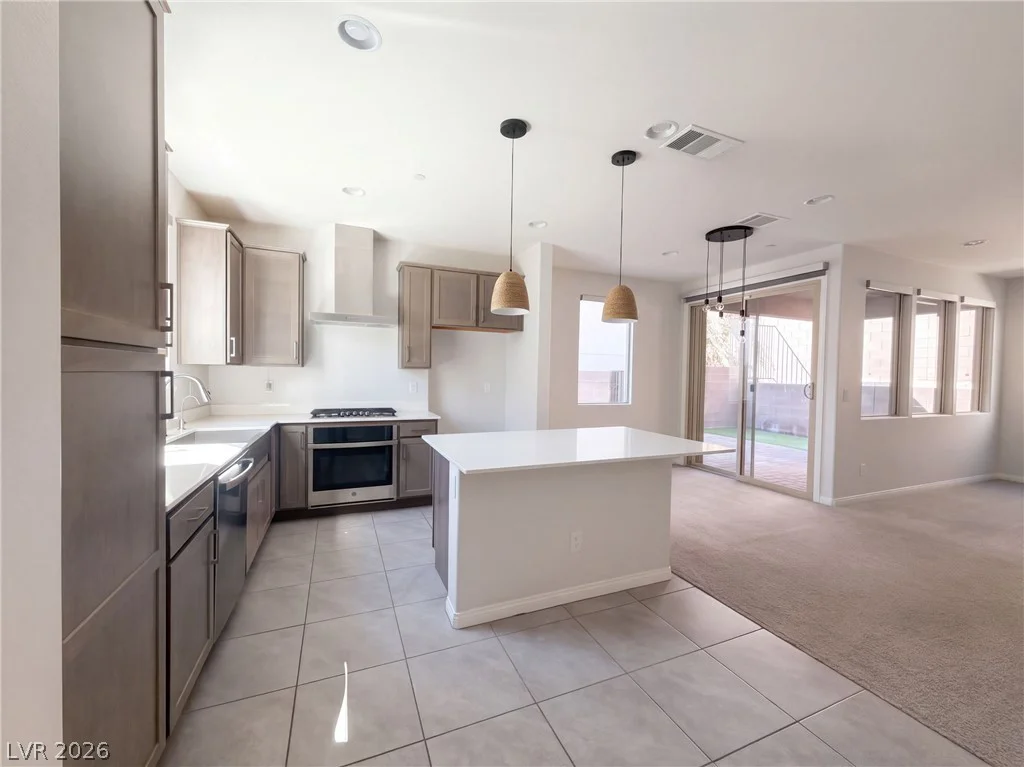 655 Angel Aura, Las Vegas, NV 89138
