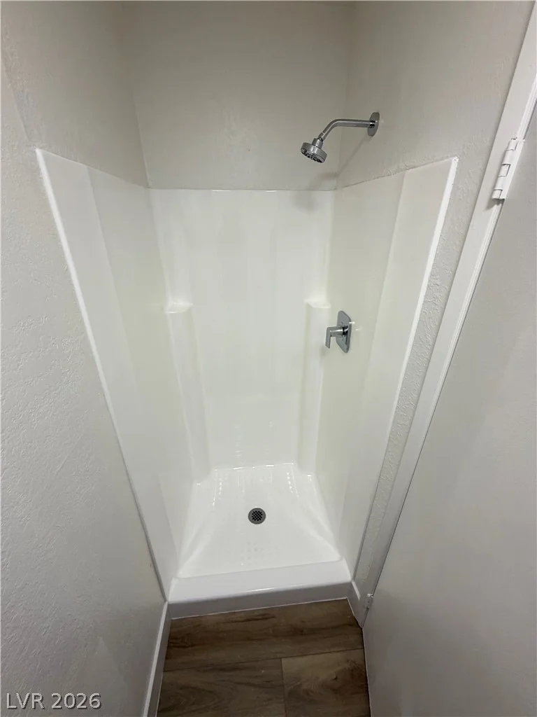 2556 Paradise Village, Las Vegas, NV 89120
