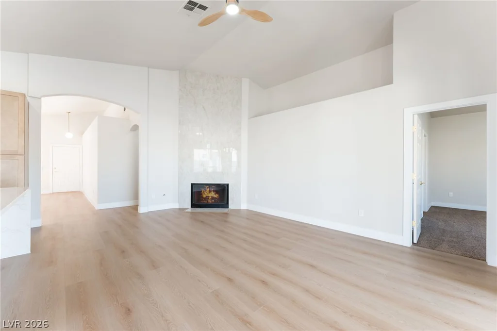 8408 Sea Glen, Las Vegas, NV 89128