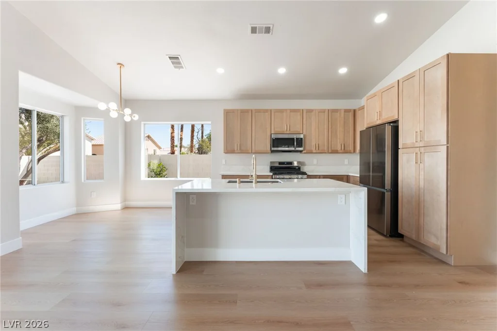 8408 Sea Glen, Las Vegas, NV 89128